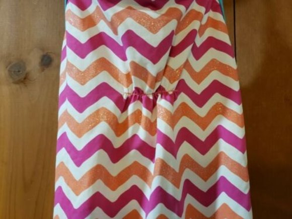 Garnet Hill Kids One-Piece Swimsuit Girls 8 Chevron Pattern - Picture 5 of 16